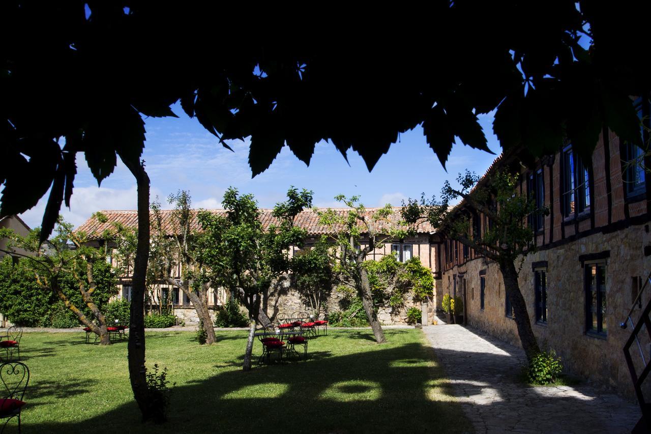 Hotel Posada Santa Maria La Real Aguilar de Campóo Exteriör bild